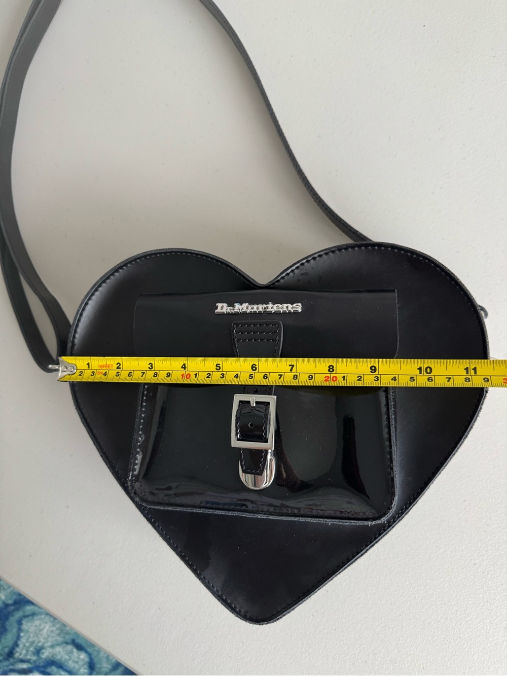 Doc Martens Heart Bag / Backpack Large - Picture 5 of 6